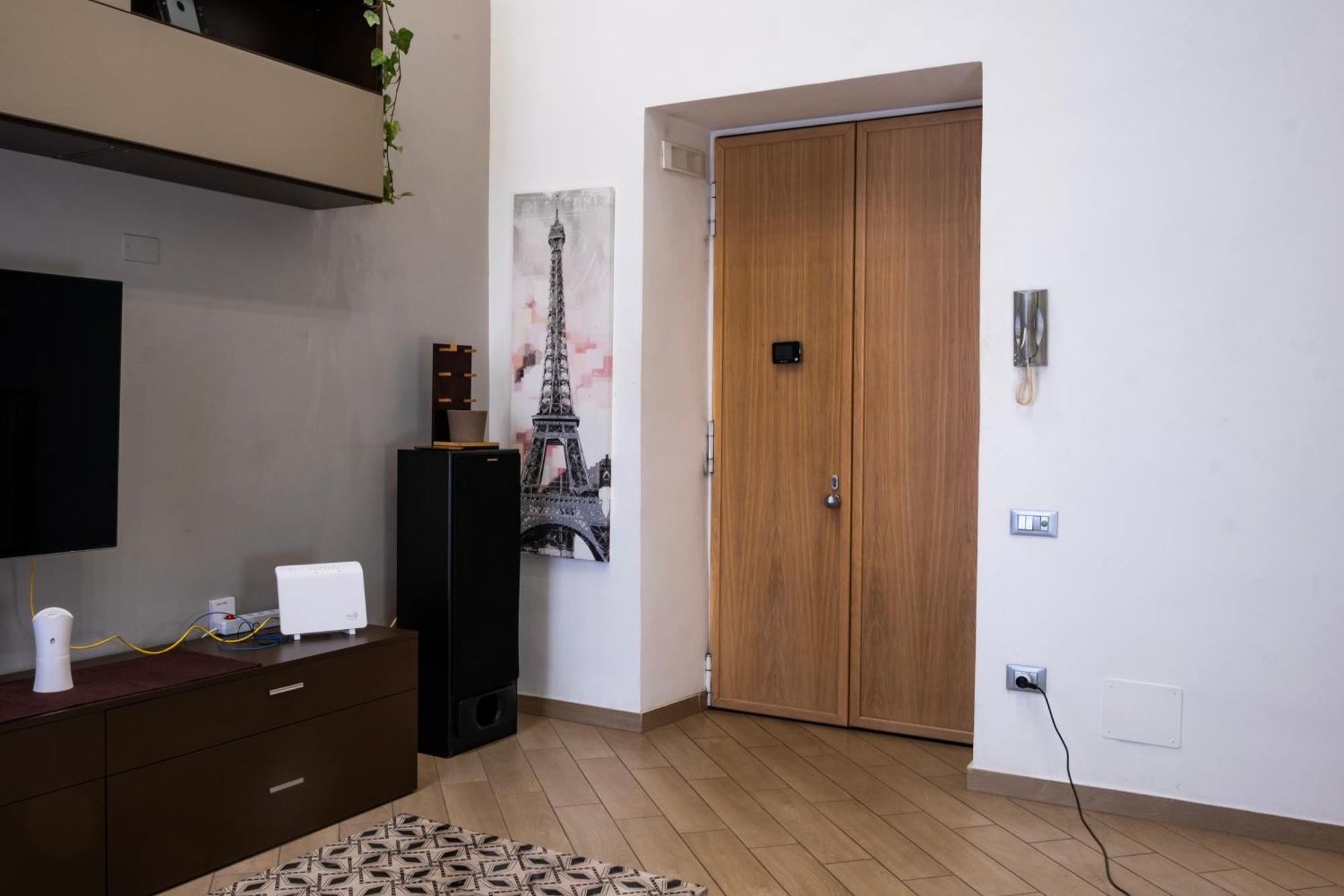 Apartment Gem Deluxe